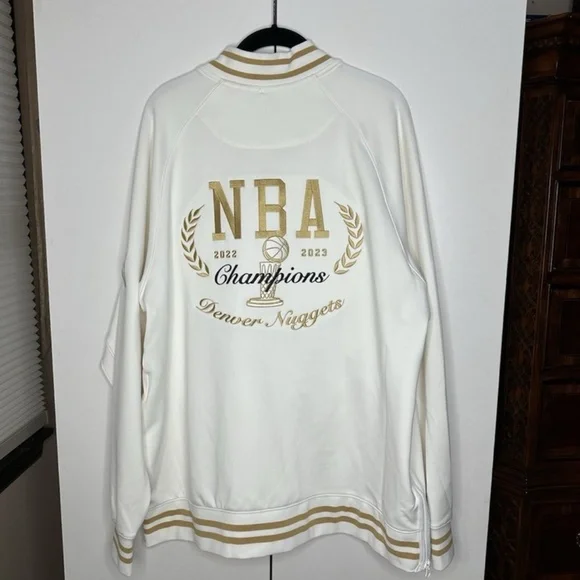 Nike Denver Nuggets 2023 NBA Champions Athletic Jacket Mens XL FZ1593-100 NEW - Picture 2 of 3